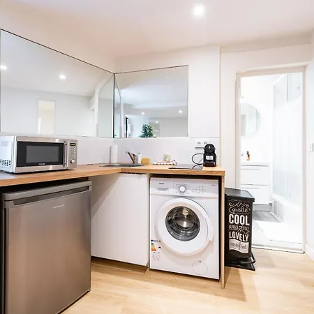 Pacino Flat - Invalides - Tour Eiffel - 4 Personnes - Cosy Apartment *