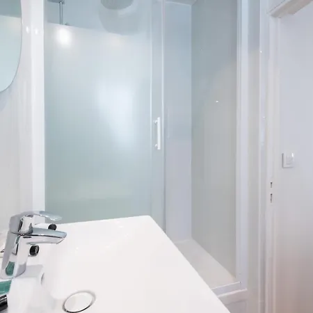 Pacino Flat - Invalides - Tour Eiffel - 4 Personnes - Cosy Apartment Paris