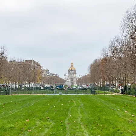 Pacino Flat - Invalides - Tour Eiffel - 4 Personnes - Cosy Apartment *
